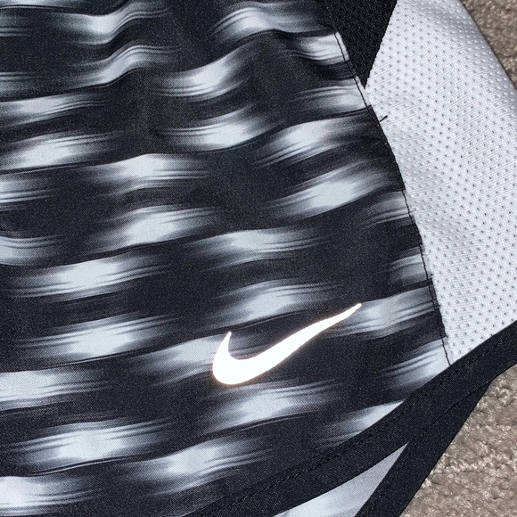 Nike Athletic Shorts - Picture 3 of 5